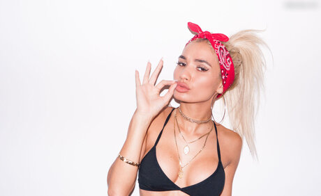 Pia Mia Perez