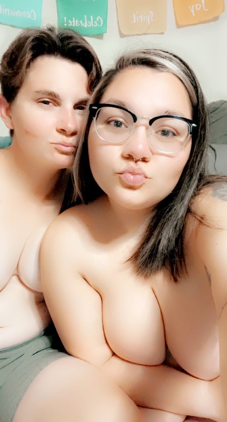 Nagie wyciekłe zdjęcie OnlyFans od Angela