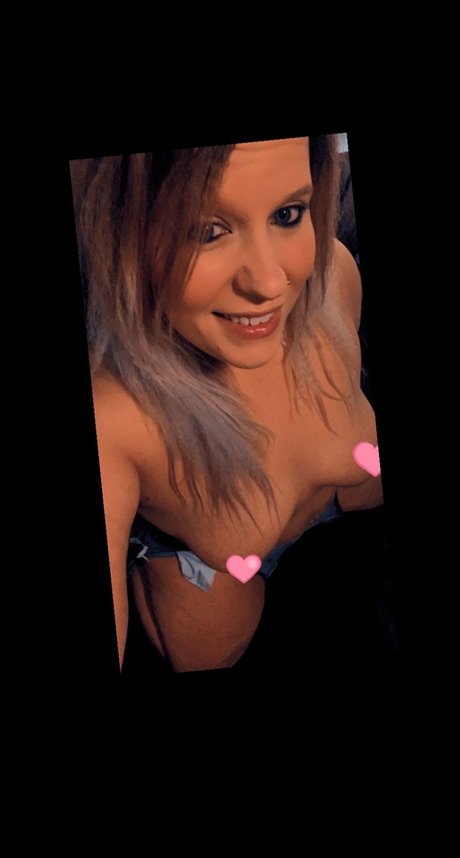Nagie wyciekłe zdjęcie OnlyFans od Amanda