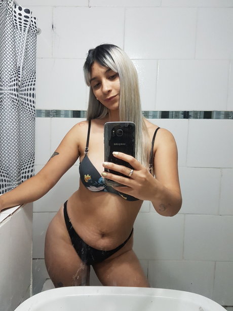 Nagie wyciekłe zdjęcie OnlyFans od Mayra Romero