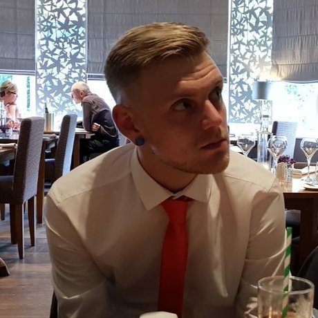 Nagie wyciekłe zdjęcie OnlyFans od Maxzeno