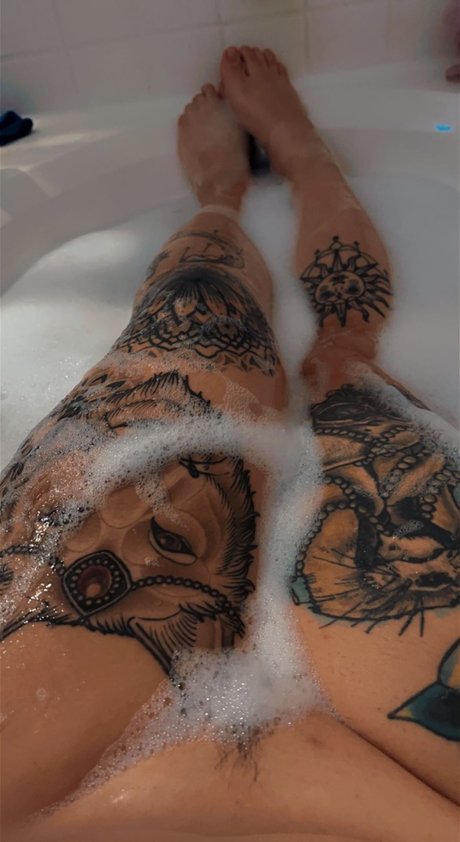 Nagie wyciekłe zdjęcie OnlyFans od Moonchildo