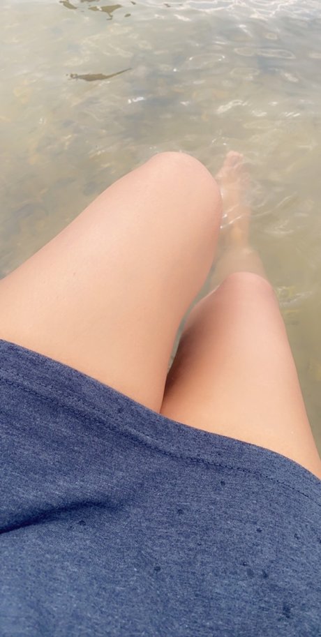 Nagie wyciekłe zdjęcie OnlyFans od Moons