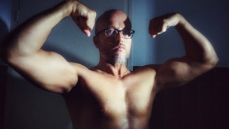 Nagie wyciekłe zdjęcie OnlyFans od Musclesinaction