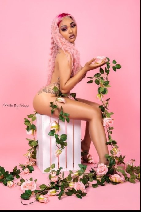 Nagie wyciekłe zdjęcie OnlyFans od Molly 