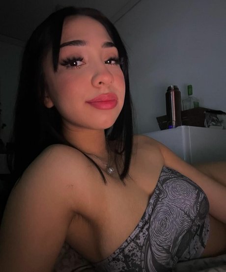 Amateur Latina Lazlye
