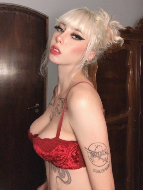 Nagie wyciekłe zdjęcie OnlyFans od Trizpc