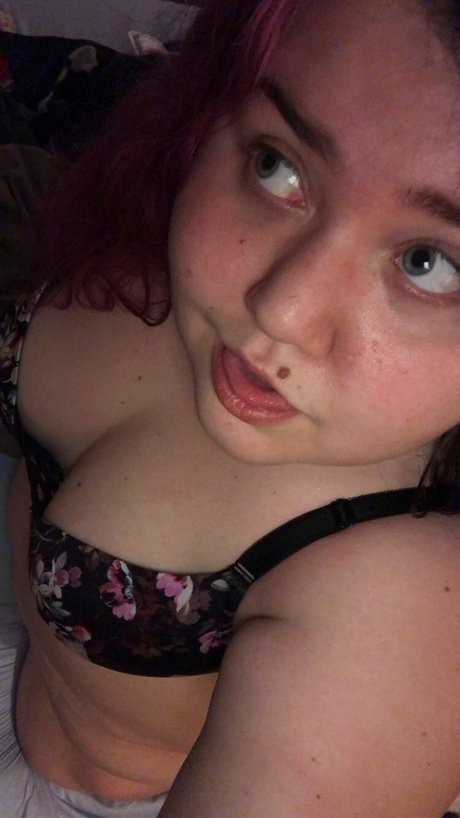 Nagie wyciekłe zdjęcie OnlyFans od Rissa Rie