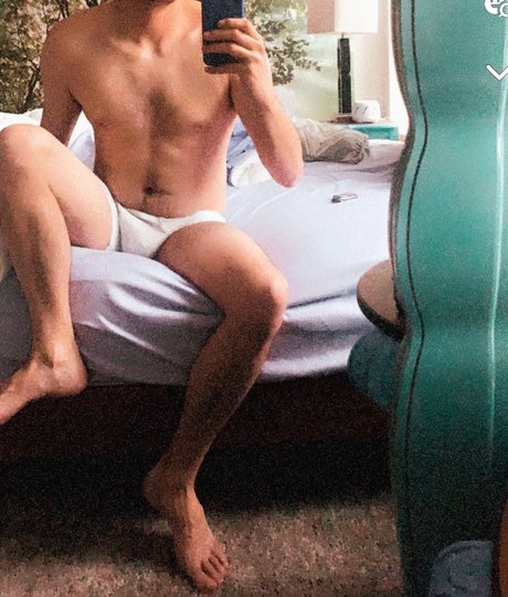 Nagie wyciekłe zdjęcie OnlyFans od None To Go
