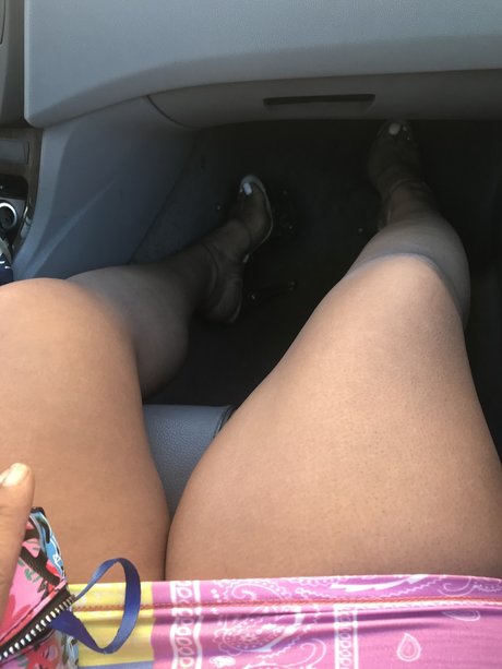 Nagie wyciekłe zdjęcie OnlyFans od Prad Ur Favorite Adult Entertainment