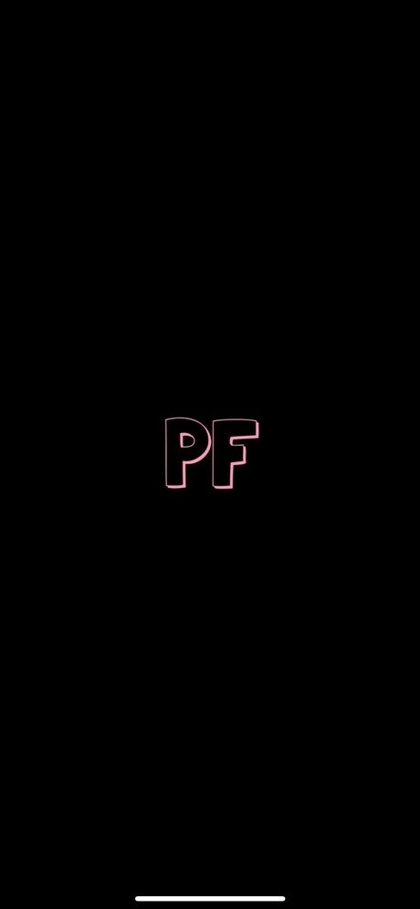 Petite Freak