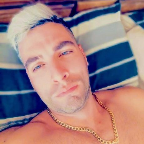 Nagie wyciekłe zdjęcie OnlyFans od Mariano