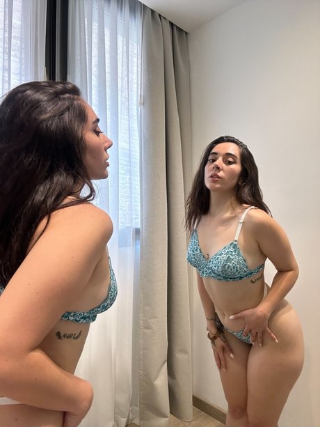 Nagie wyciekłe zdjęcie OnlyFans od   