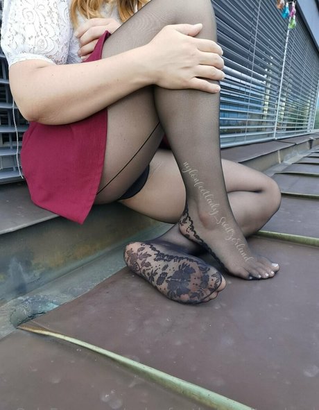 Nylonfeetladyswitzerland