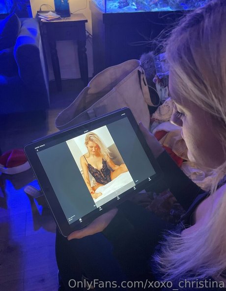 Xoxo_christina
