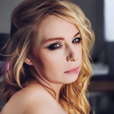 Mia Alexandra Love