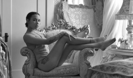 Nagie wyciekłe zdjęcie OnlyFans od  Miah Mullato 