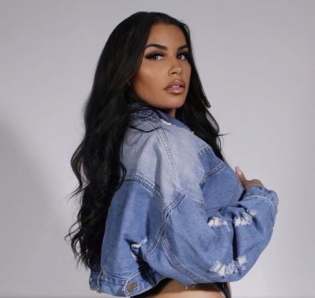 Michelle Angela