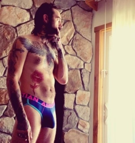 Nagie wyciekłe zdjęcie OnlyFans od Jonny Cockswell
