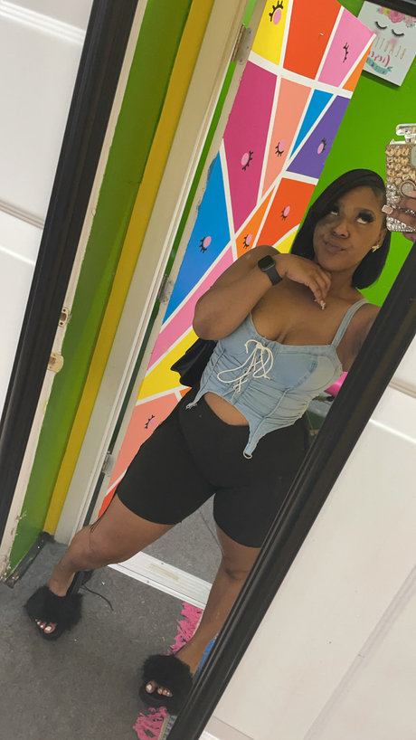 Nagie wyciekłe zdjęcie OnlyFans od Tingzzz