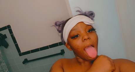 Nagie wyciekłe zdjęcie OnlyFans od Mocha