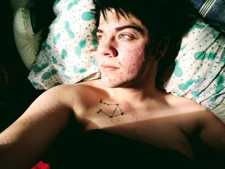 Nagie wyciekłe zdjęcie OnlyFans od Jay