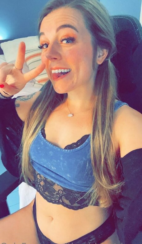 Thegirlnextdoor_xoxo