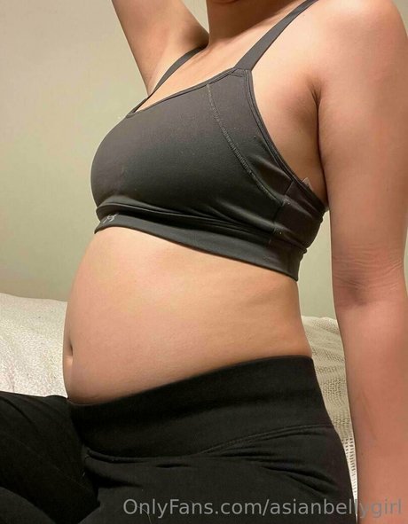 Asianbellygirl