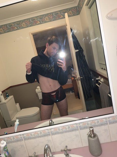 Nagie wyciekłe zdjęcie OnlyFans od Cameronluke