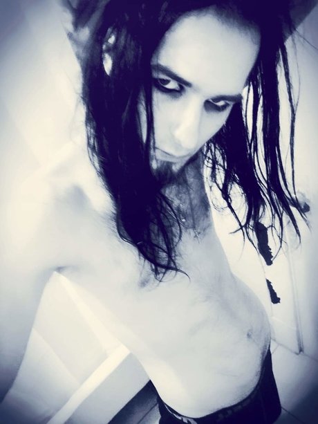 Nagie wyciekłe zdjęcie OnlyFans od Alucio333