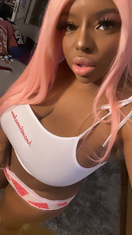 Nagie wyciekłe zdjęcie OnlyFans od Barbiexedge 