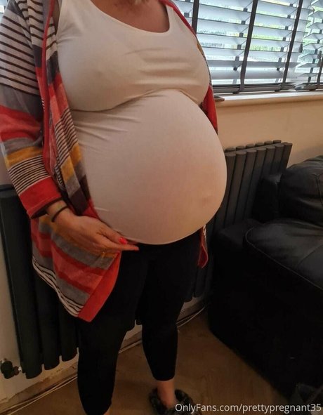 Prettypregnant35