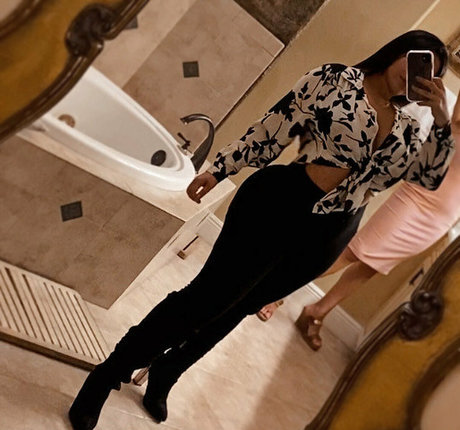 Nagie wyciekłe zdjęcie OnlyFans od Mamicolombia22