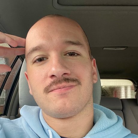 Nagie wyciekłe zdjęcie OnlyFans od Cheek King 