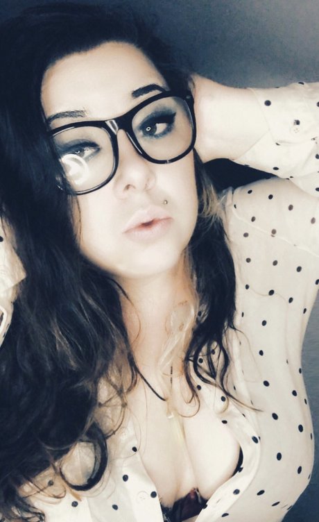 Nagie wyciekłe zdjęcie OnlyFans od Adella Lust