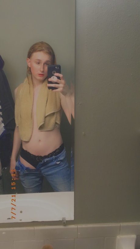 Nagie wyciekłe zdjęcie OnlyFans od Nympho Depressive