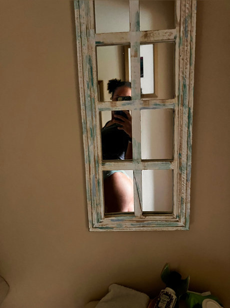 Nagie wyciekłe zdjęcie OnlyFans od Ari