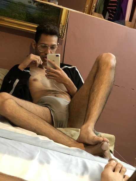 Nagie wyciekłe zdjęcie OnlyFans od At