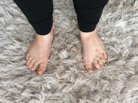 Nagie wyciekłe zdjęcie OnlyFans od Panties Ampamp Feet