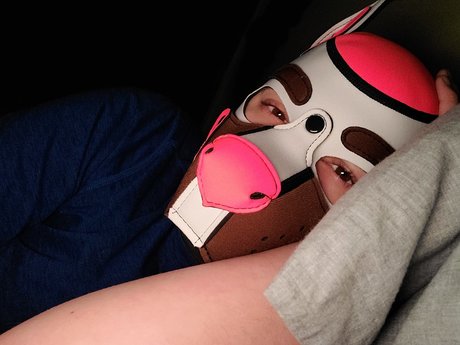 Nagie wyciekłe zdjęcie OnlyFans od Pup Neo