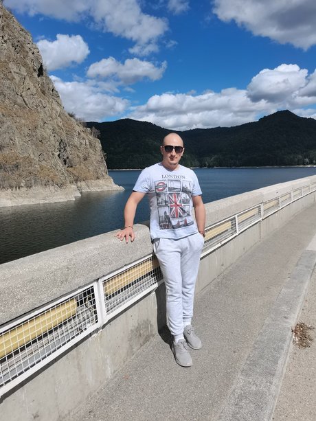 Nagie wyciekłe zdjęcie OnlyFans od Rzvan