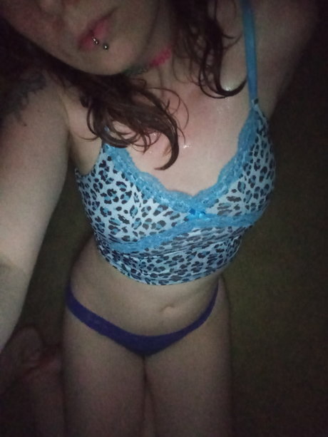 Nagie wyciekłe zdjęcie OnlyFans od Vampire Kisses 