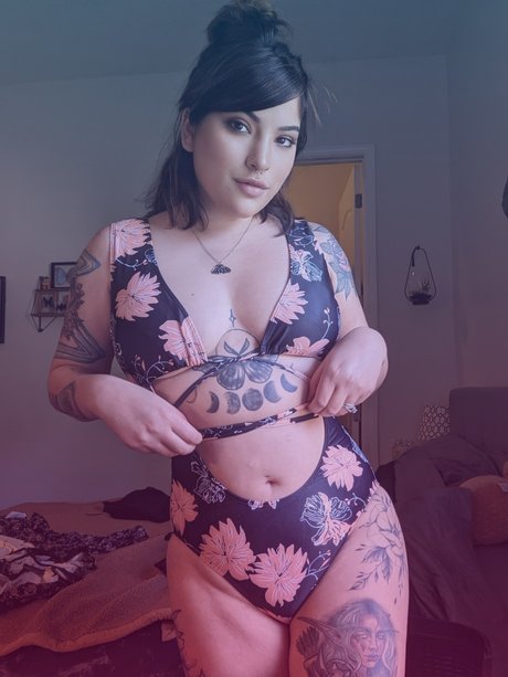 Nagie wyciekłe zdjęcie OnlyFans od Salem Equinox