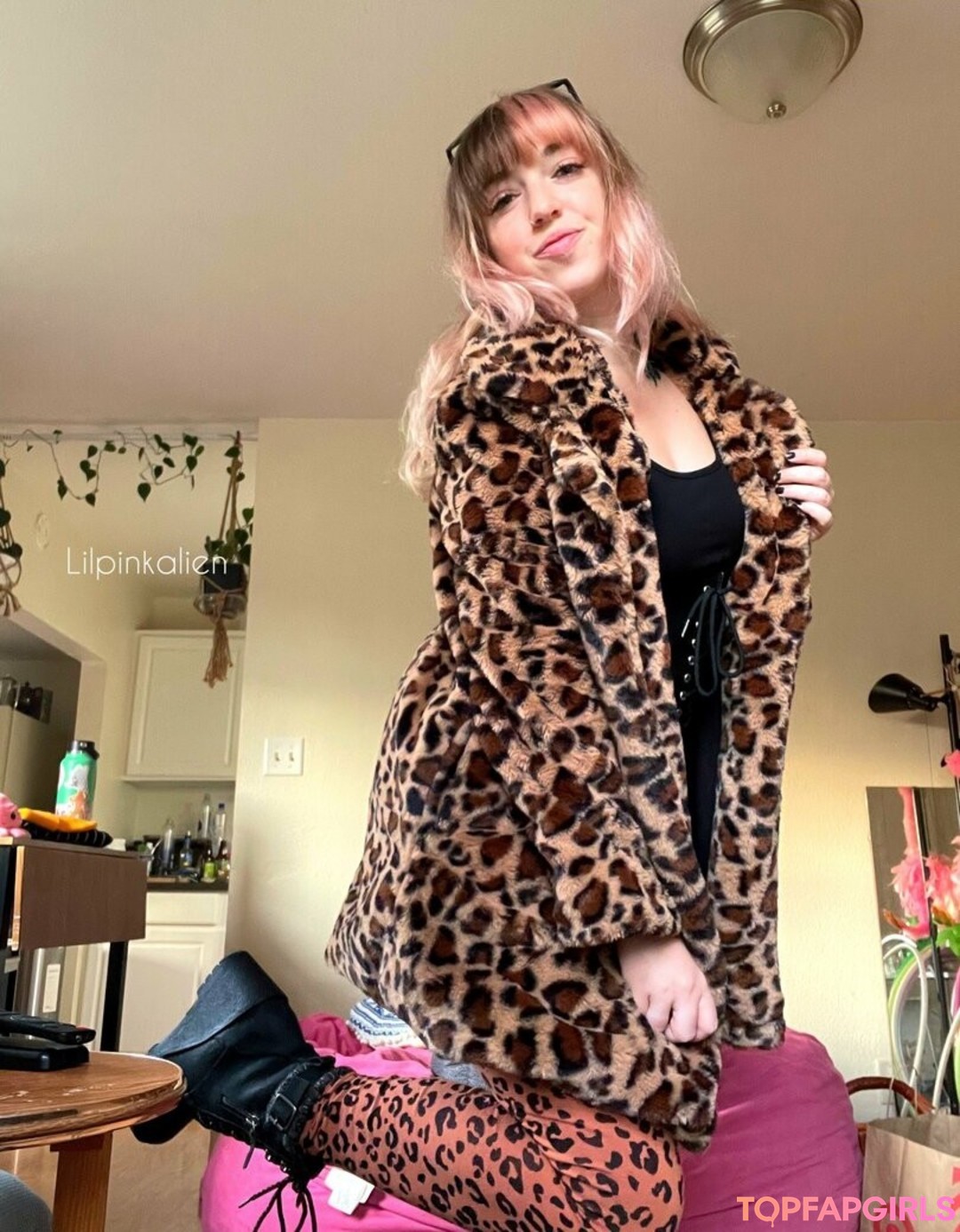 Nagie wyciekłe zdjęcie OnlyFans od Lilpinkalien #1099