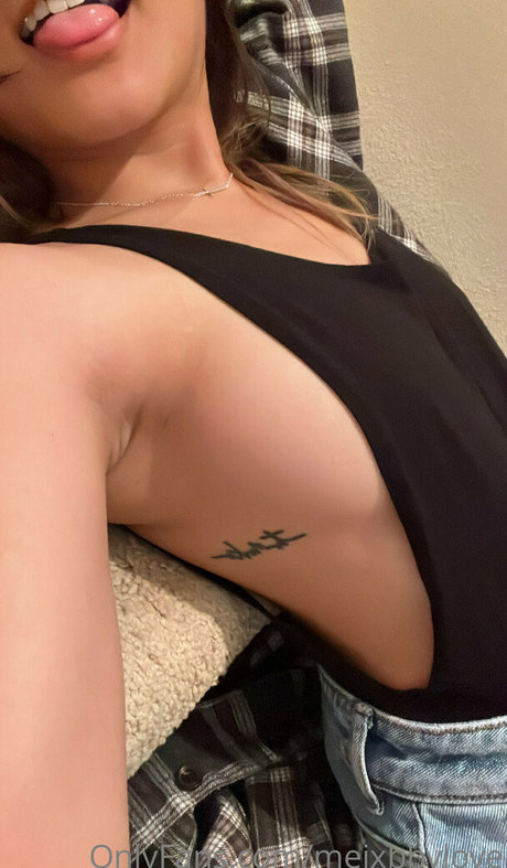 Nagie wyciekłe zdjęcie OnlyFans od Meixbbylove