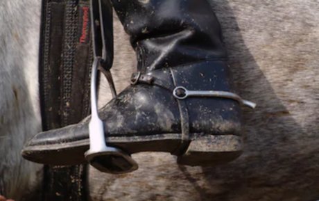 Nagie wyciekłe zdjęcie OnlyFans od Riding Boots