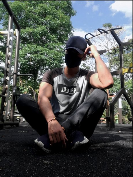 Nagie wyciekłe zdjęcie OnlyFans od Soy Saturno