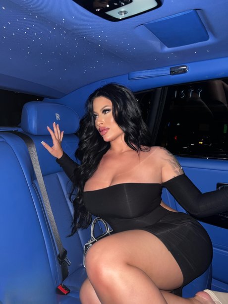 Nagie wyciekłe zdjęcie OnlyFans od Taylor Juune