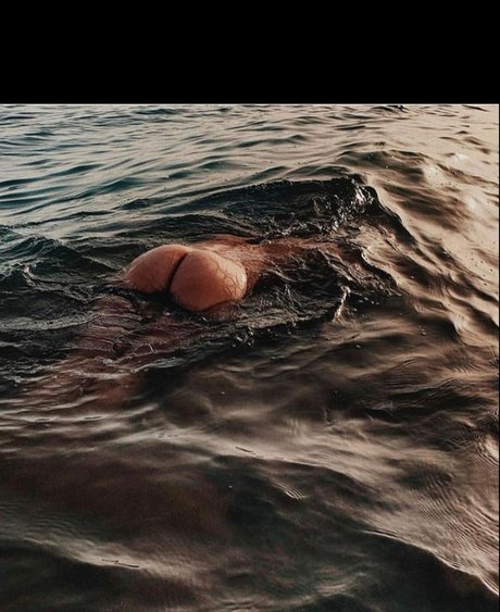 Nagie wyciekłe zdjęcie OnlyFans od Musa