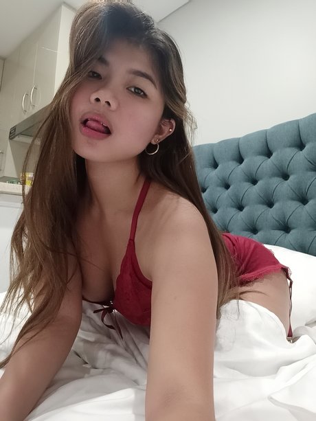 Nagie wyciekłe zdjęcie OnlyFans od Lilkim
